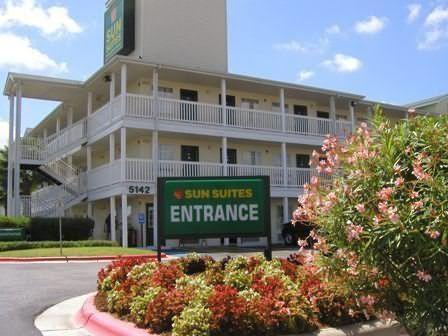 Intown Suites Extended Stay Birmingham Al - Lakeshore Parkway المظهر الخارجي الصورة